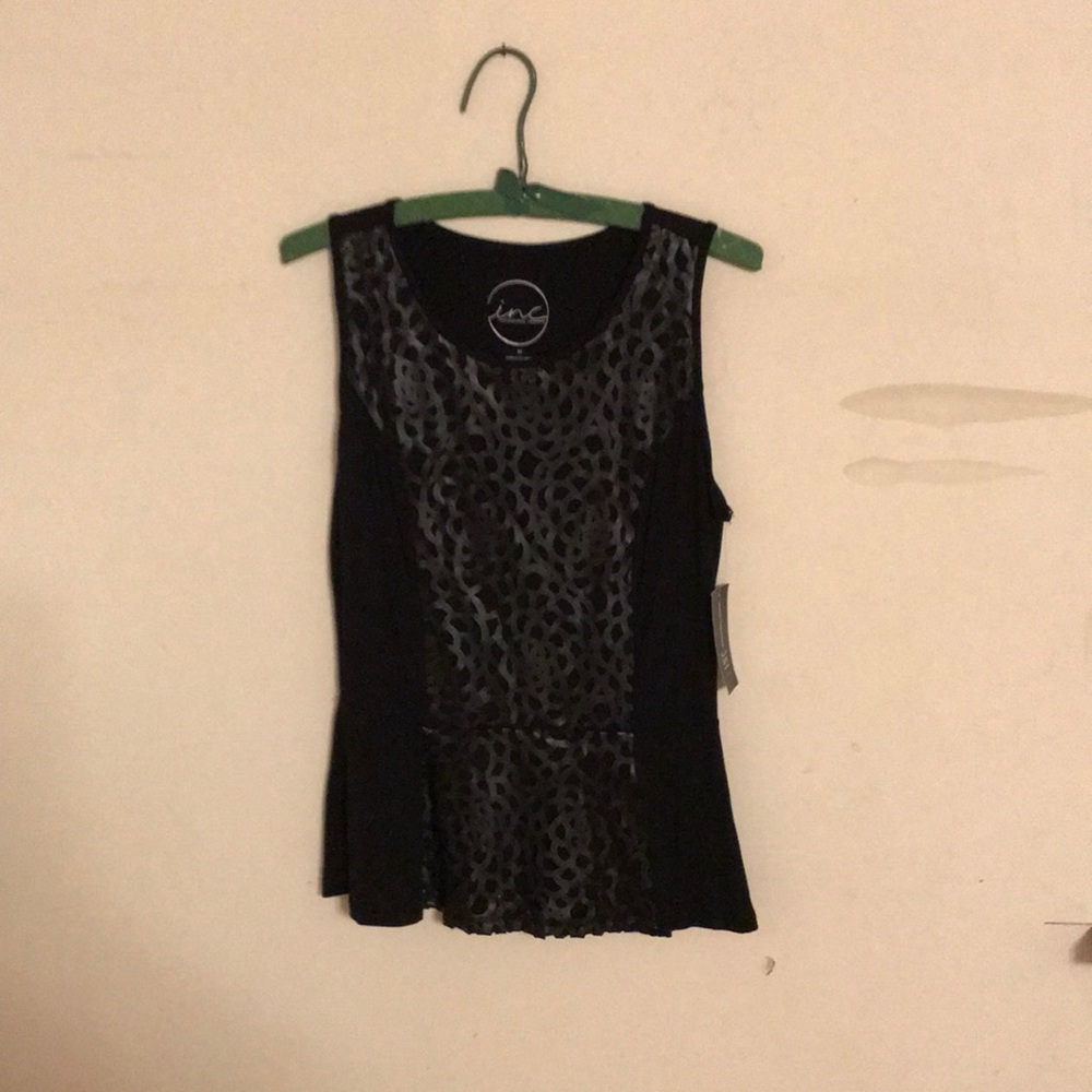 NWT INC Lady’s top